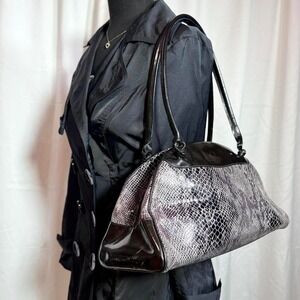Kesslord Paris Snakeskin Leather Handbag – Black/Grey